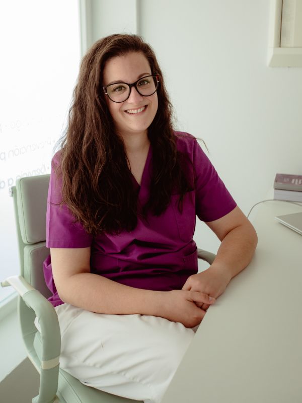 FORMACIÓN Y ESPECIALIZACIÓN EN PODOLOGÍA CLÍNICA